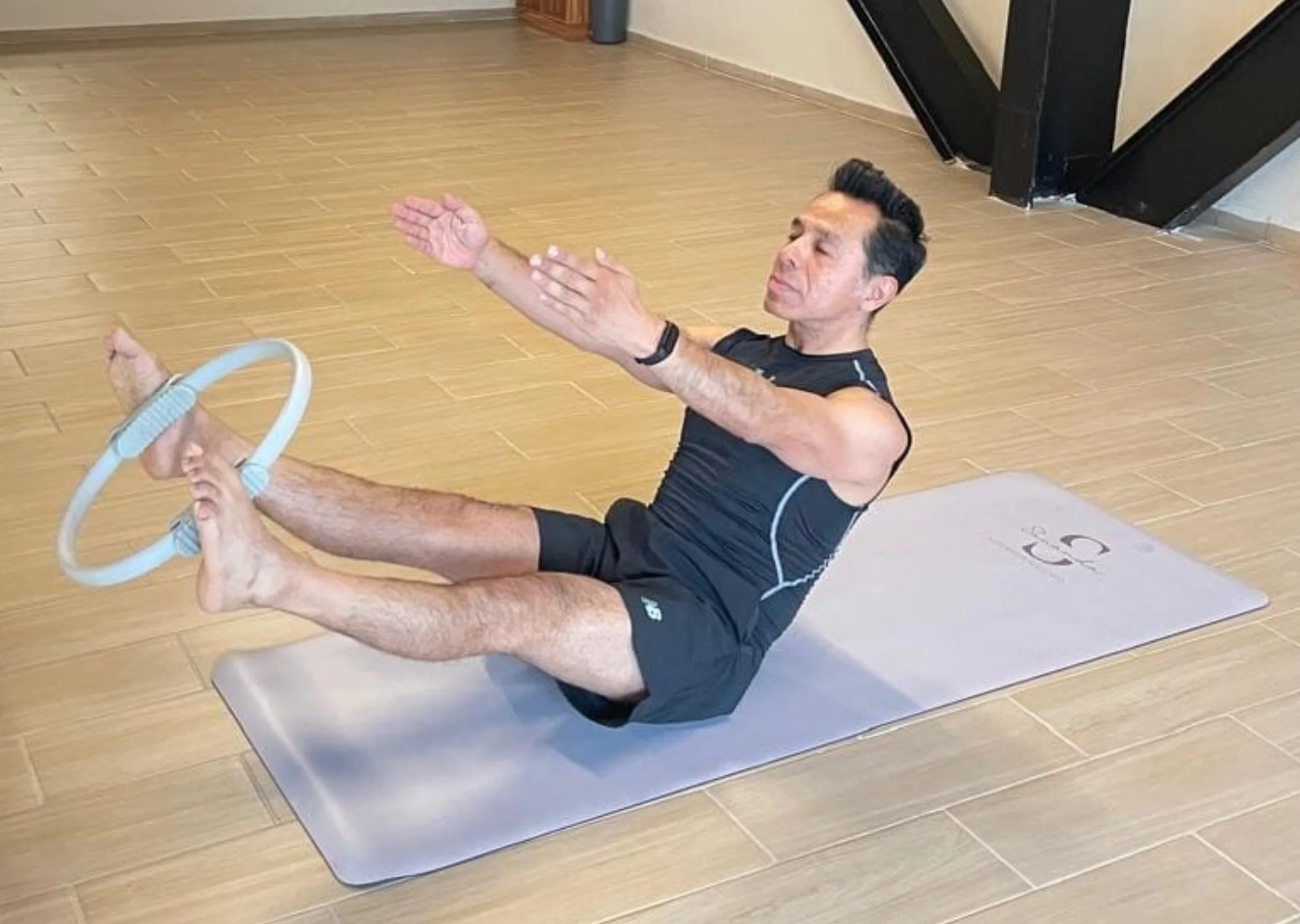Clase de Pilates Mat en Sananda
